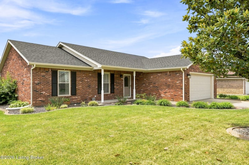 1722 Summerlin Place Pl, Jeffersonville, IN 47130
