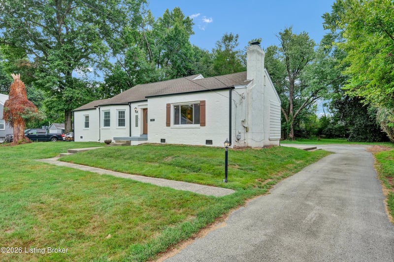 1728 Meyers Ln, Louisville, KY 40216