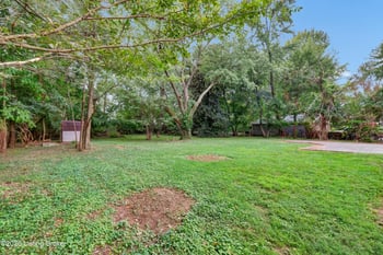 1728 Meyers Ln, Louisville, KY 40216