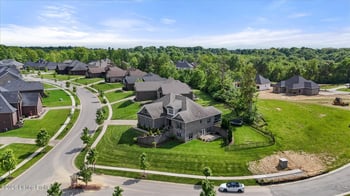 17300 Shakes Creek Dr, Louisville, KY 40023