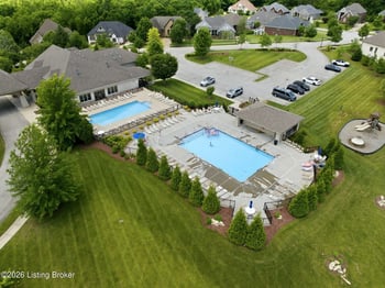 17319 Deer Crossing Trl, Louisville, KY 40023