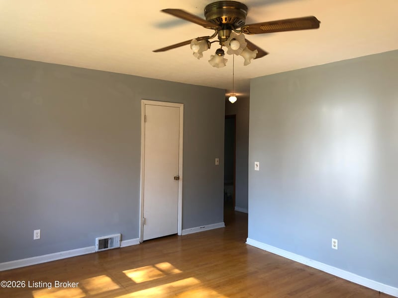 1736 Rodney St, Radcliff, KY 40160