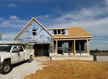 174 Misty Green Ct, Mt Washington, KY 40047