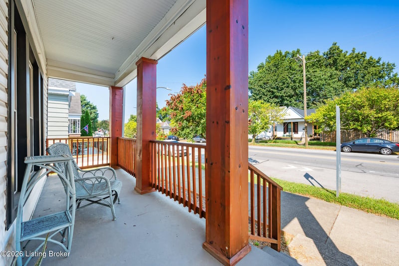 1746 E Spring St, New Albany, IN 47150