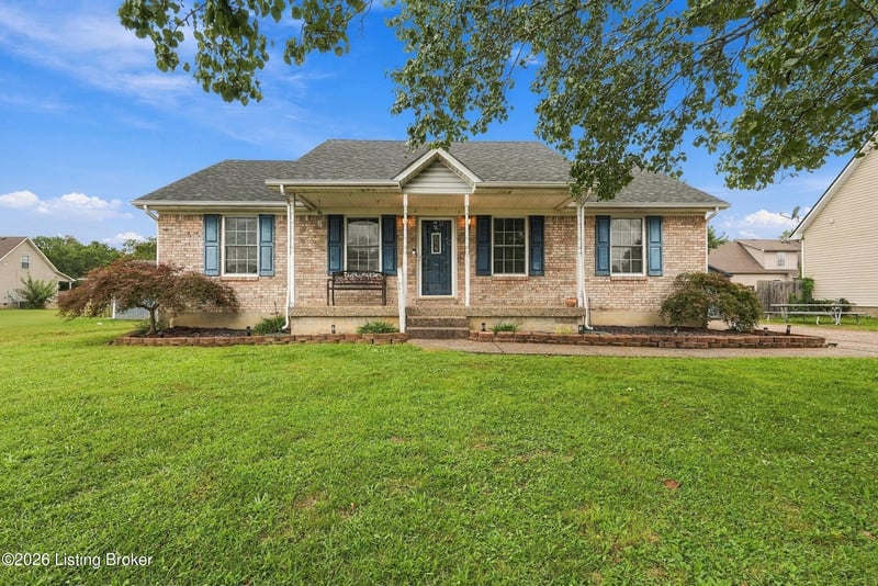 175 Lake Park Ct, Shepherdsville, KY 40165