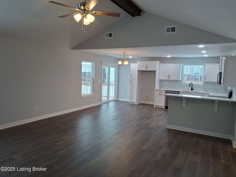 175 Melrose Pl, Mt Washington, KY 40047