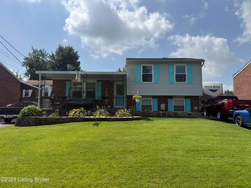 175 Prairie Dr, Louisville, KY 40229