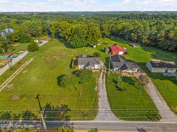 17523 Aiken Rd, Louisville, KY 40245