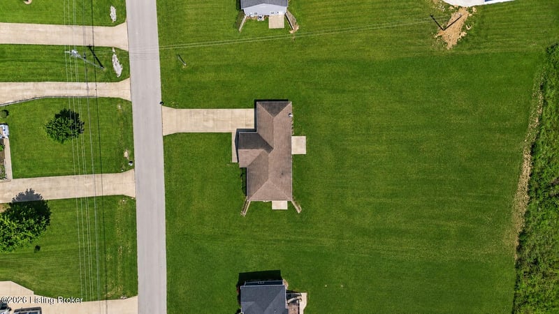 176 Graceland Trl, Elizabethtown, KY 42701