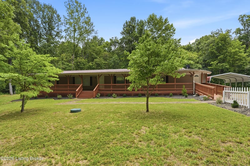 1761 Wonderland Rd, Upton, KY 42784