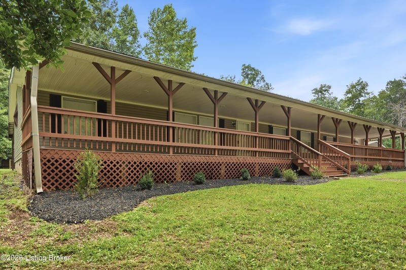 1761 Wonderland Rd, Upton, KY 42784