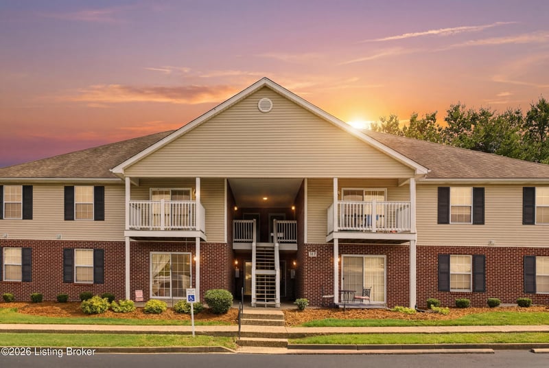 177 Central Blvd, Mt Washington, KY 40047
