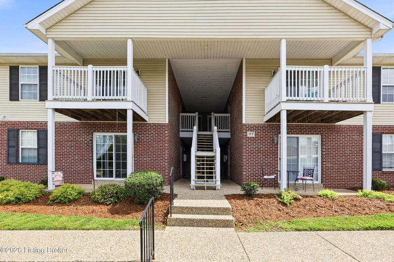 177 Central Blvd, Mt Washington, KY 40047