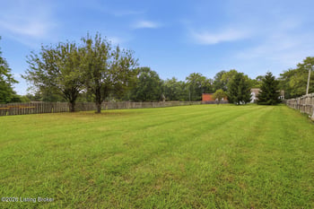 177 N Church St, Austin, IN 47102