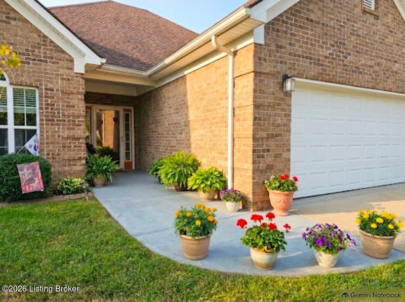 177 Terrace Dr, Mt Washington, KY 40047