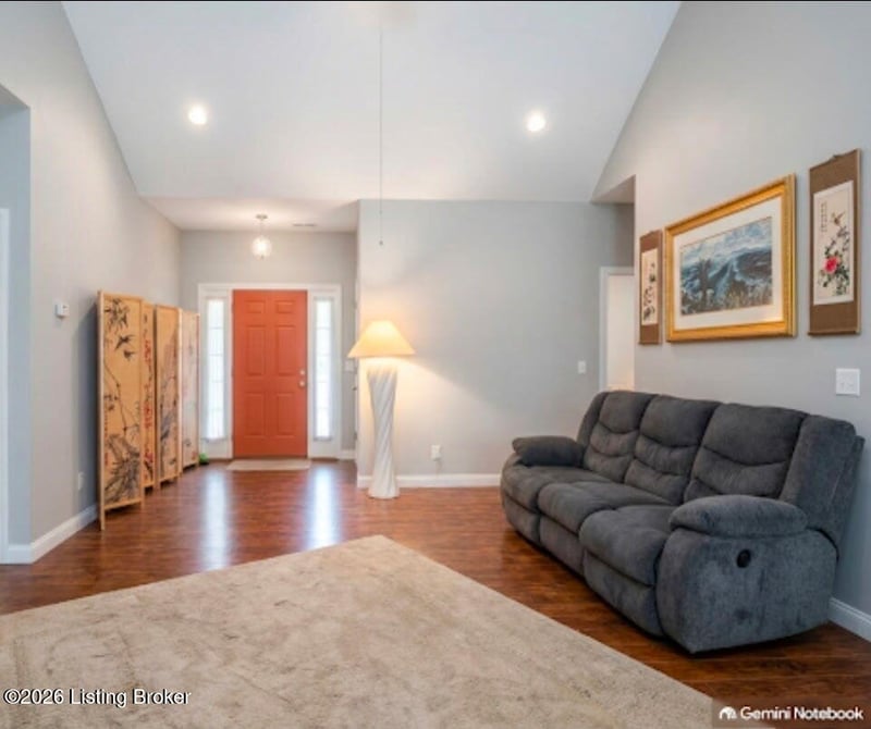 177 Terrace Dr, Mt Washington, KY 40047