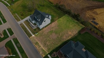 17709 Shakes Creek Dr, Louisville, KY 40023