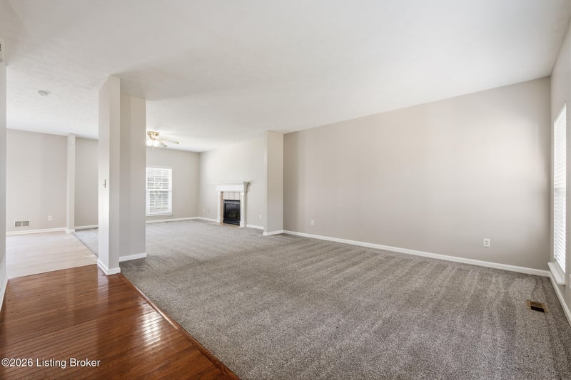 17834 Birch Bend Cir, Louisville, KY 40023