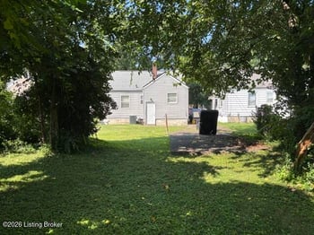 1786 Algonquin Pkwy, Louisville, KY 40210