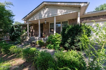 179 Paula Ln, Shepherdsville, KY 40165