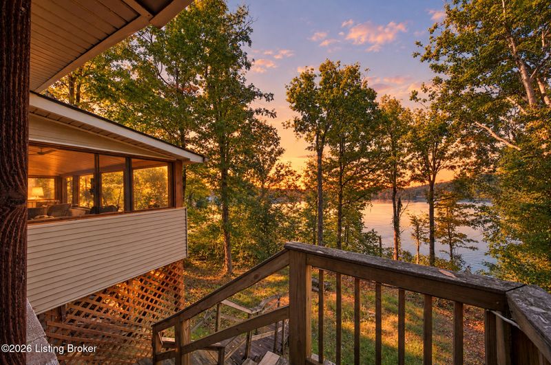1792 Robbin Ln, Cub Run, KY 42729
