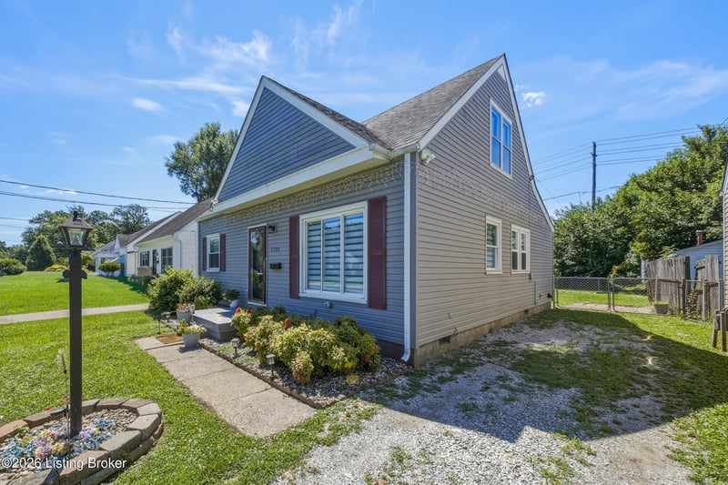1794 Wilart Dr, Louisville, KY 40210