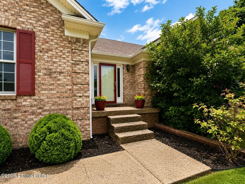 18 Cambridge Pl, Taylorsville, KY 40071