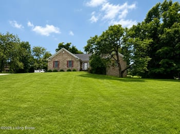 18 Cambridge Pl, Taylorsville, KY 40071