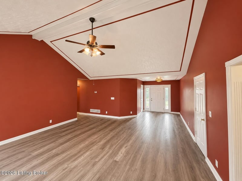 18 Cambridge Pl, Taylorsville, KY 40071
