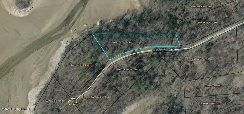 180 Barton Point Rd, Clarkson, KY 42726