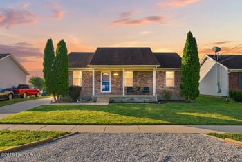 180 Treasure Bay Ct, Shepherdsville, KY 40165