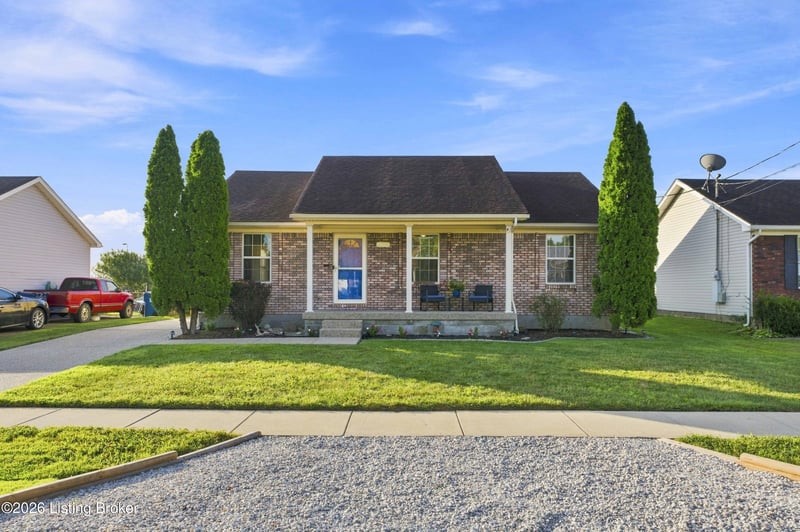 180 Treasure Bay Ct, Shepherdsville, KY 40165