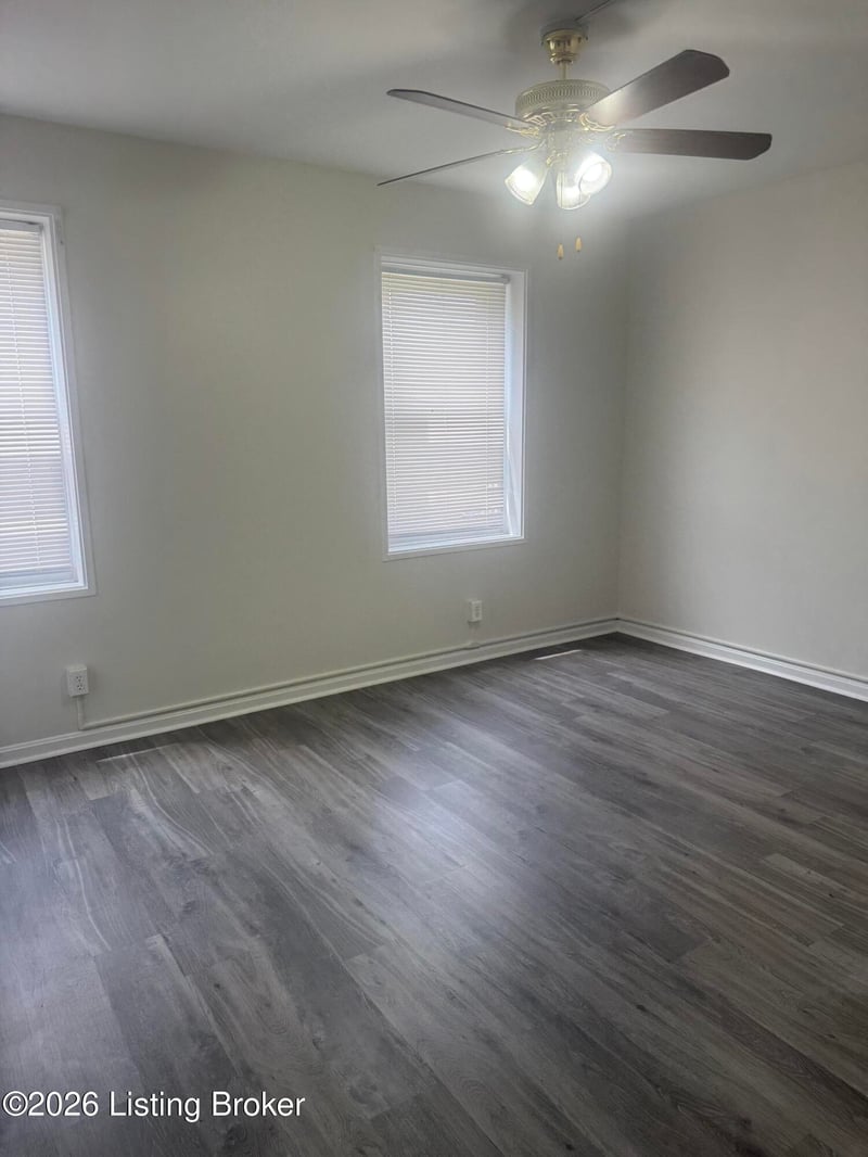 1809 Dixie Hwy, Louisville, KY 40210