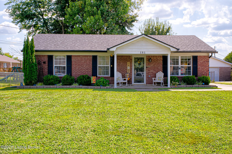 181 Bally Castle Ct, Louisville, KY 40229
