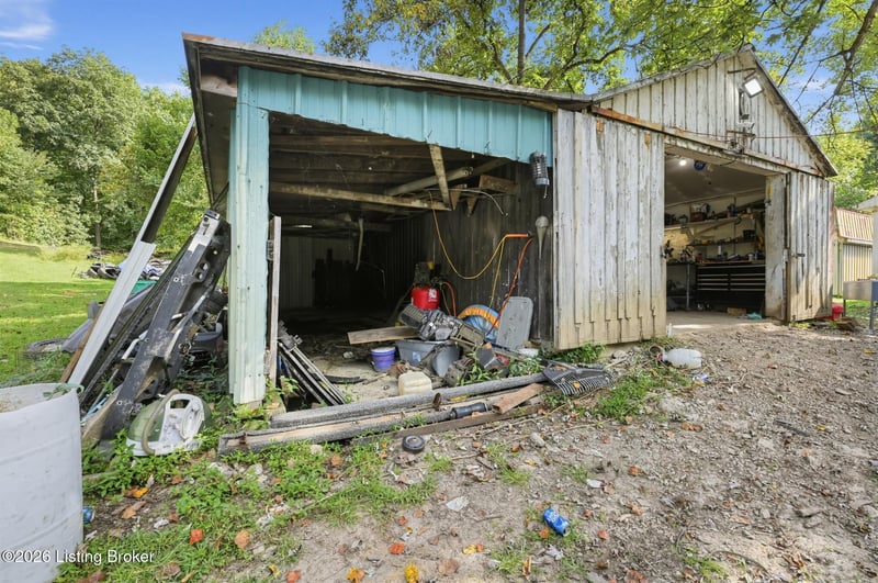 181 Lotus Rd, Coxs Creek, KY 40013