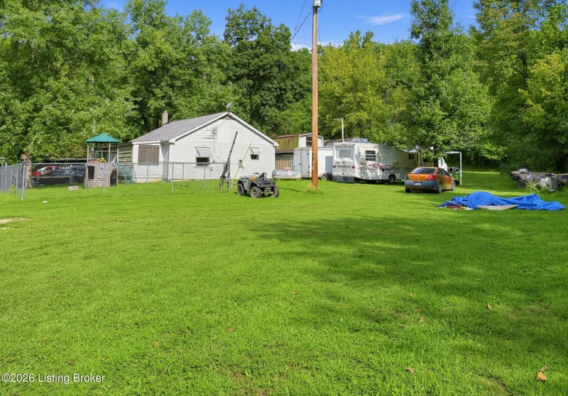 181 Lotus Rd, Coxs Creek, KY 40013