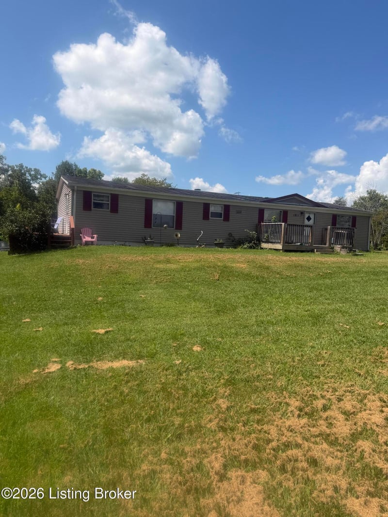 1811 Castle Hwy, Eminence, KY 40019