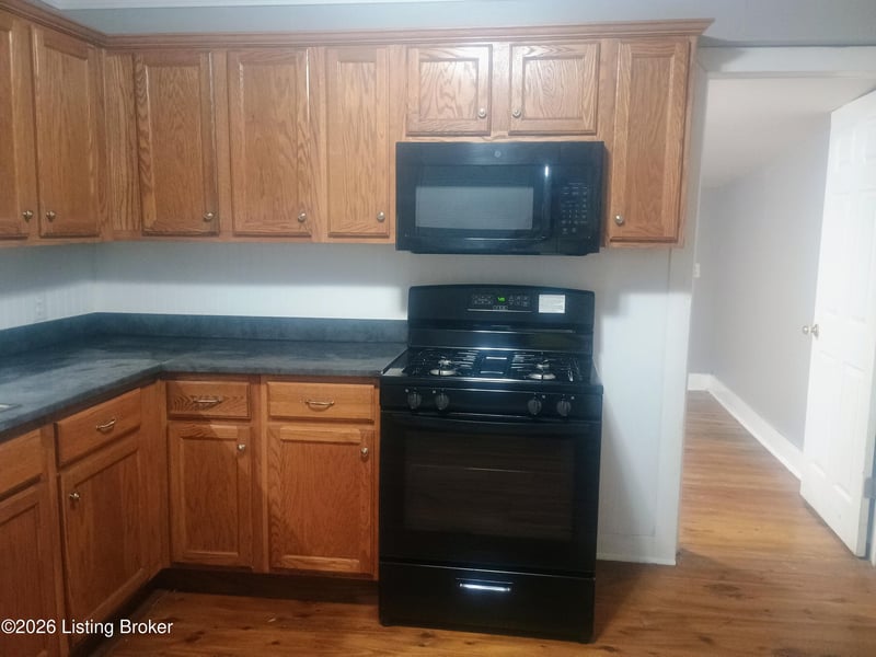 1812 Baird St, Louisville, KY 40203