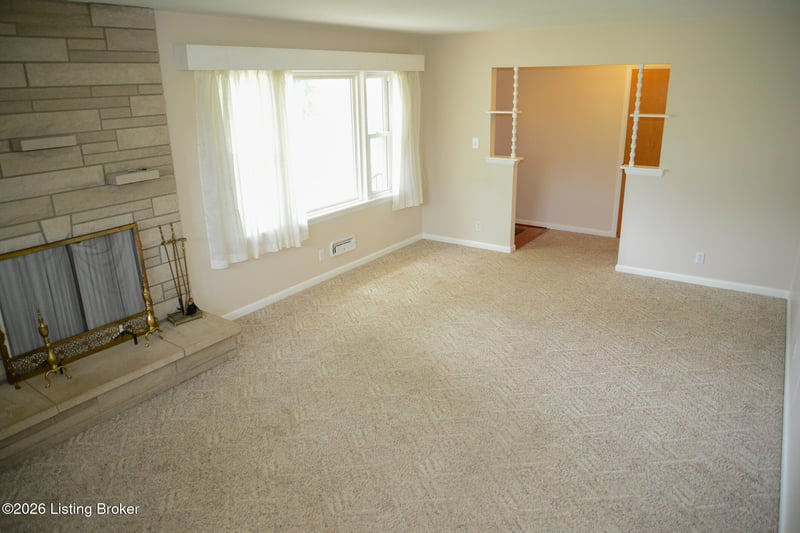 1813 Wesley Ave, Louisville, KY 40220