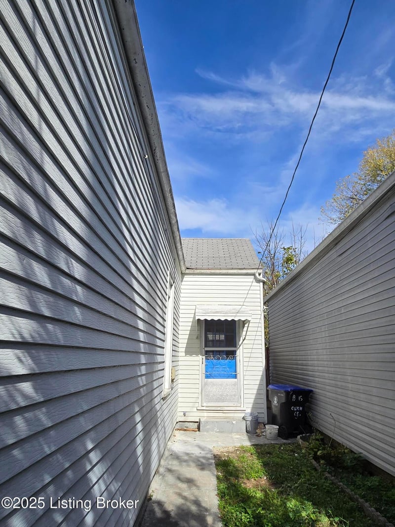 1815 Owen St, Louisville, KY 40203