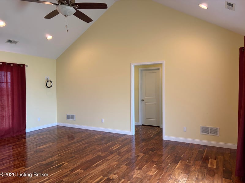 1816 Sullivan Ln, Bardstown, KY 40004