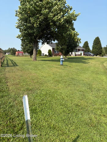 182 Grand Canyon Dr, Elizabethtown, KY 42701