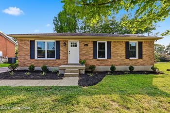 1824 Oakwood Dr, Shelbyville, KY 40065