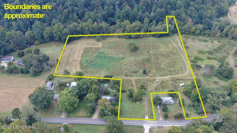 1829A Martin Hill Rd, Shepherdsville, KY 40165
