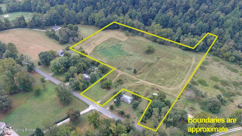 1829A Martin Hill Rd, Shepherdsville, KY 40165