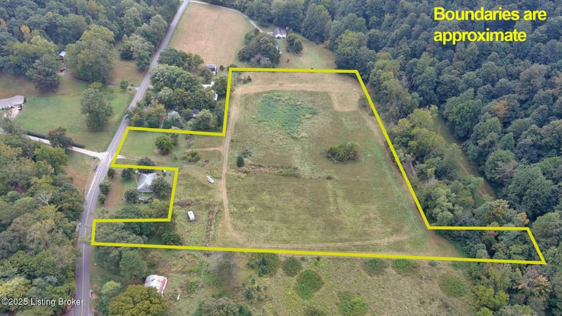 1829A Martin Hill Rd, Shepherdsville, KY 40165