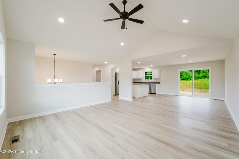 183 Edgar Blvd, Brandenburg, KY 40108