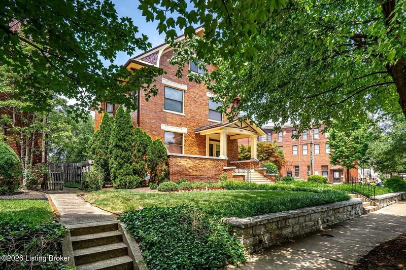1833 Windsor Pl, Louisville, KY 40204