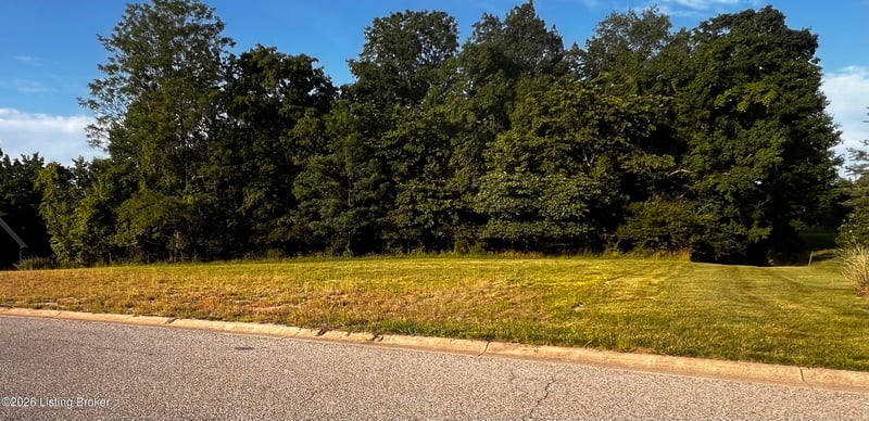 1834 Grand Ridge Rd, Louisville, KY 40214