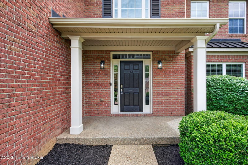 18405 Standwick Dr, Louisville, KY 40245
